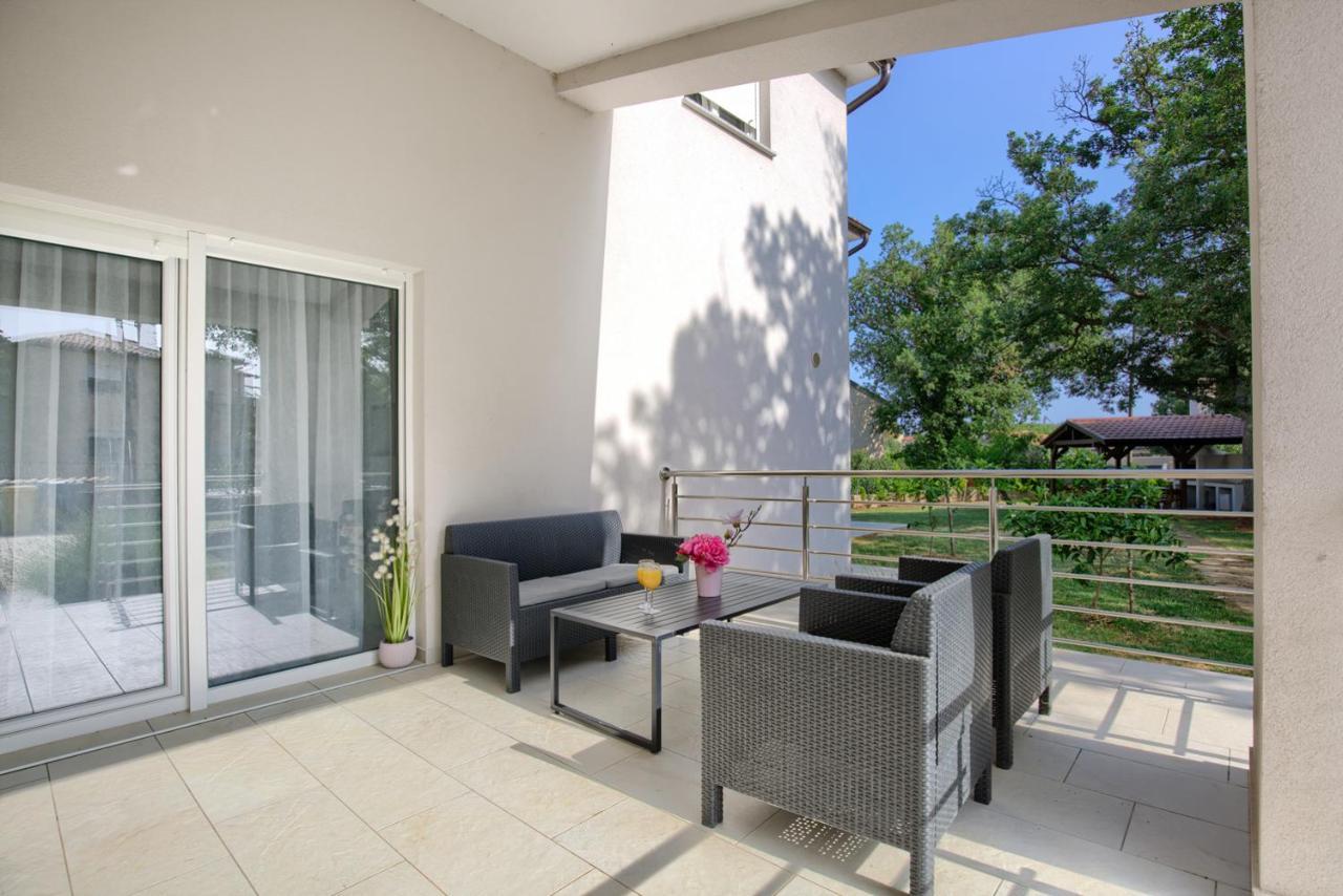 Apartment Lamalu *