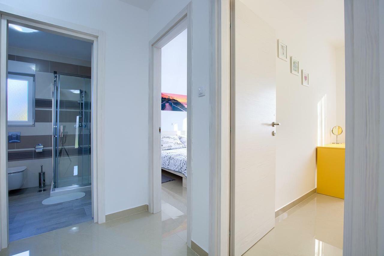 Apartment Lamalu